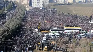 Diyarbakır'daki Cenaze Töreni