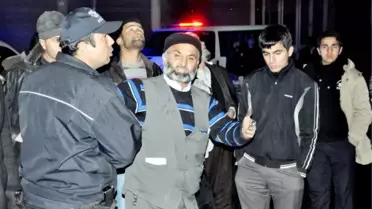 Şanlıurfa'da Trafo Patladı; Araç Yandı