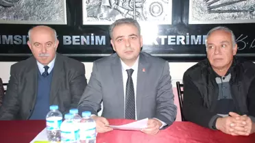 Akhisar Chp, Belediyenin Kanuna Aykırı İhale Yaptığını İddia Etti