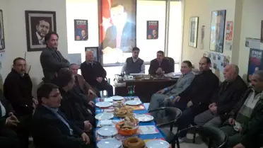 Ak Partililer Altınoluk'ta Toplandı