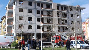 Denizli'de İntiharı Polis Önledi