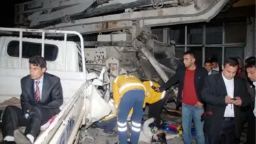 Düğün Dönüşü Facia: 3'ü Çocuk 8 Yaralı
