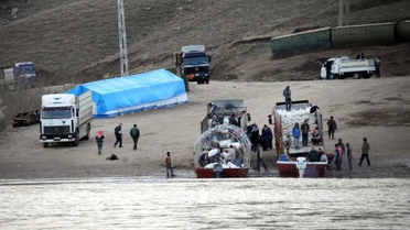 Dicle Nehri Üzerinde Kurulan 'İnsanlık Köprüsü''