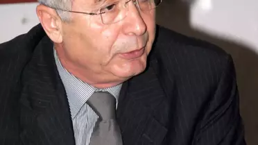 CHP'li Eski Milletvekilinin Emanet Verdiği Otomobili 12 Yıl Sonra Başına Dert Oldu