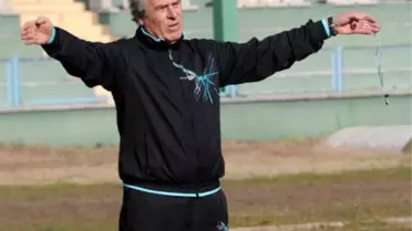 Mustafa Denizli İlk Kez Taraftarın Önüne Çıkacak