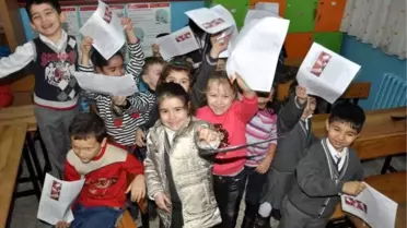 Afyonkarahisar'da 140 Bin 690 Öğrenci Karne Aldı