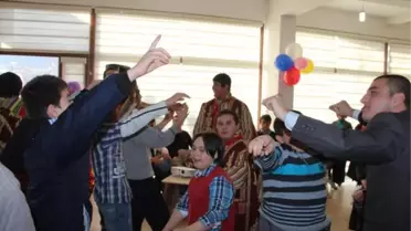 Belediyeden Engelli Öğrencilere Özel Karne Şenliği