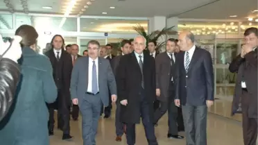 İdris Naim Şahin Sivil Plakalı Araçla