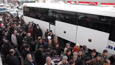 İlk Umre Kafilesi Uğurlandı