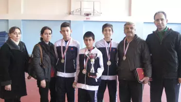 Burç Öge Masa Tenisinde Adana Şampiyonu