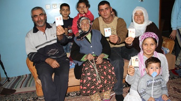 100 Yıllık Turp Gibi 'Kimliksiz' Yaşam !
