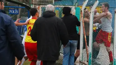 Amatör Maçta Yumruklar Konuştu