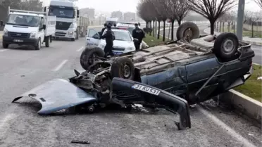 Şanlıurfa'da Otomobil Devrildi; 3 Yaralı