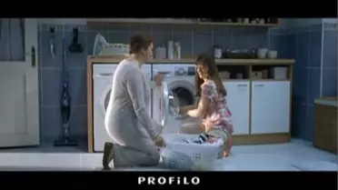 'HijyenEkstra' Özelliği Duygusal Bir Reklamla Anlatıyor