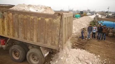 Yolu Olmayan Köye Yol Yapıldı
