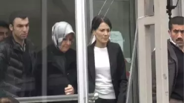 Hayrünnisa Gül Anjiyo Olan Babasını Ziyaret Etti