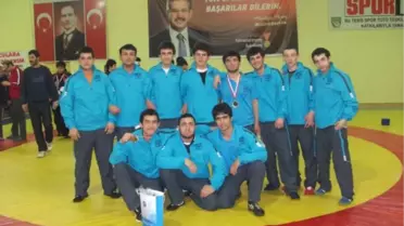 Büyükşehir Belediyespor Madalyaları Topladı