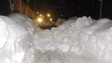 Yüksekova'da Karla Mücadele