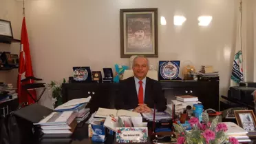 Lapseki Belediye Başkanı Ayın Başkanı Seçildi