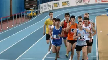 Salon Atletizm Şampiyonası 3 Rekorla Başladı