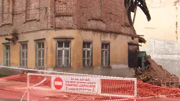 Alaşehir'de Yağmurlarda Yıkılan Binaların Kaldırılması İçin Rapor Bekleniyor