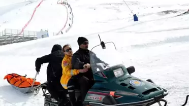 Konaklı'daki 'Kırmızı Ağlı' Kayak Pisti, Aslı'nın Ailesini Mutlu Etti