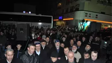 Karamürselli Umre Yolcuları Dualarla Uğurlandı
