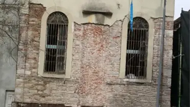 Kumrulu Mescit'te Restorasyon Çalışmalarına Ara Verildi