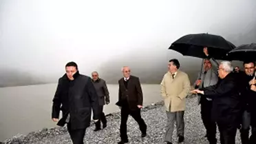 Vali Al Gölet İncelemelerini Sürdürüyor