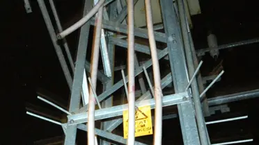 Hırsızlar Gsm Direklerine Dadandı