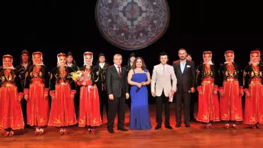 Prof. Dr. Necmettin Erbakan Kongre Merkezi'nde Muhteşem Gösteri