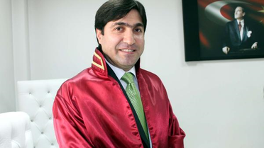 Eğitimciler Sevgililer Günü'nde Nikah Kıydırdı
