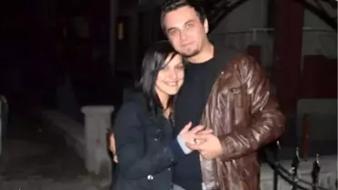 Gece Yarısı Pankartlı Evlenme Teklifi