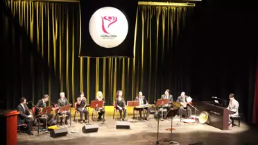 Müzik Öğretmenleri Velilere Konser Verdi