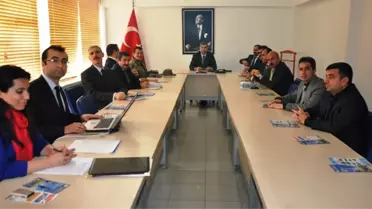 Siverek'te Sokakta Çalışan Çocuklar Sorunu Masaya Yatırıldı