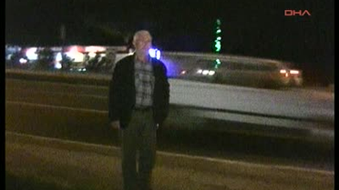 İzmirli Tanınmış İşletmeci Kazada Öldü İzmir'in Bornova İlçesi'nde, Karşı Yöne Geçmek İçin Yol...
