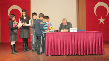 GKV Özel İkokul Öğrencilerinde Kitap Sevgisi