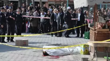 Ağabeyinin Katilini Öldürdü