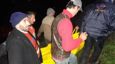 Vinç Dereye Yuvarlandı: 1 Ölü