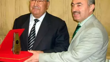 Esnaf ve Sanatkarlar Kooperatifinden Tayini Çıkan Müdüre Duygusal Veda