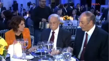 Yılın Girişimcisi Şükrü Bozluolçay Oldu