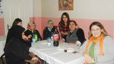 Balyalı Bayanlar Okul Yararına Eğlendi