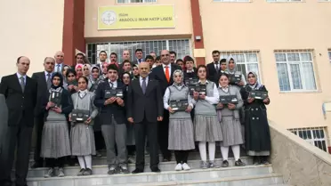 Iğdır'da Tablet Dağıtımı