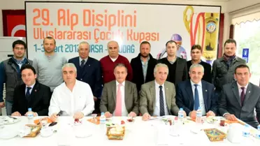 Büyükşehir Kayakta da Bir Adım Öne Geçti