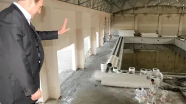 Başkan Ok Spor Kompleksi İnşaatını İnceledi
