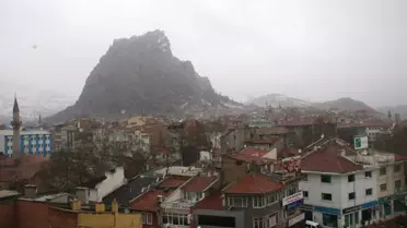 Afyonkarahisar'da Kar