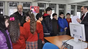 Öğrencilerden, Zonguldak Vergi Dairesine Ziyaret