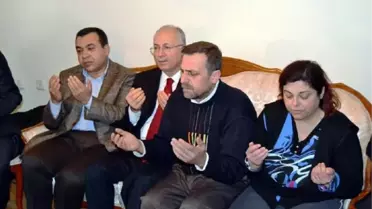 Vali'den 5 Kişiye Can Olan Refiye'nin Ailesine Ziyaret
