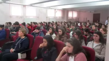 Burhaniye'de Madde Bağımlılığı Semineri