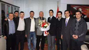 Türkiye'de Yılda 2 Milyar Ekmek Çöpe Gidiyor